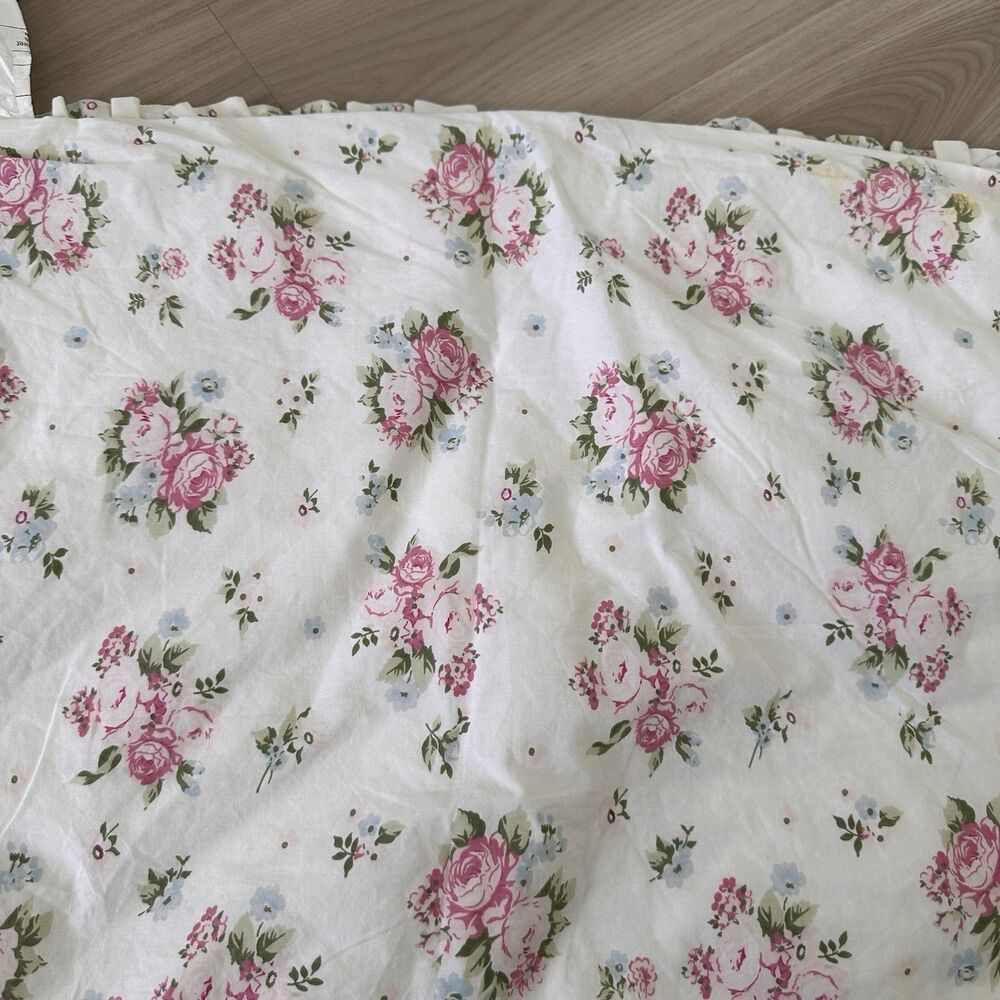 SIMPLY SHABBY CHIC RACHEL ASHWELL - FLORAL PATCHWORK RUFFLED STD. PILLOW SHAM - Picture 5 of 9